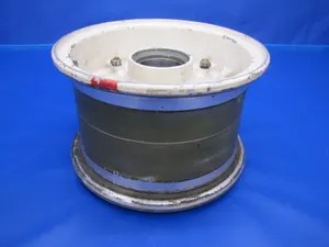 Embraer Bandeirante (Bandit) Wheel P/N 470, 18498A & 18256 (0517-133)